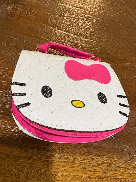 None Other - Super Cute Hello Kitty Small Patent Purse Snap Front NEW Pink & White